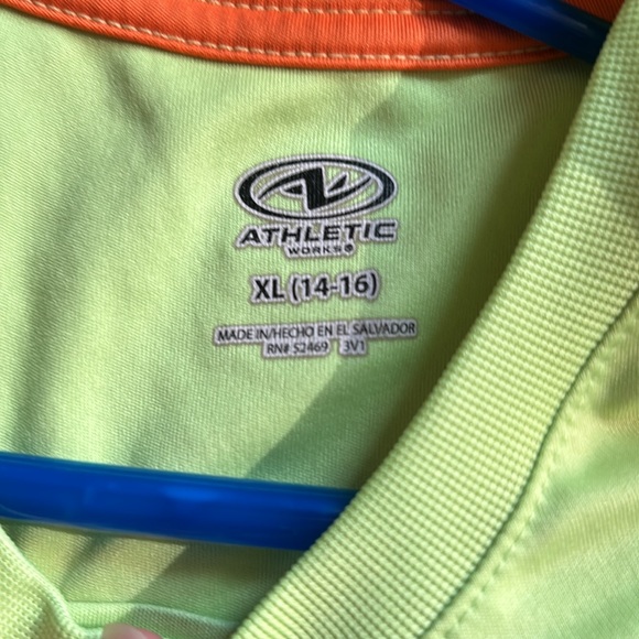 ✨Lot of 6 boys t-shirts✨ all in used but in amazing condition - Picture 9 of 13